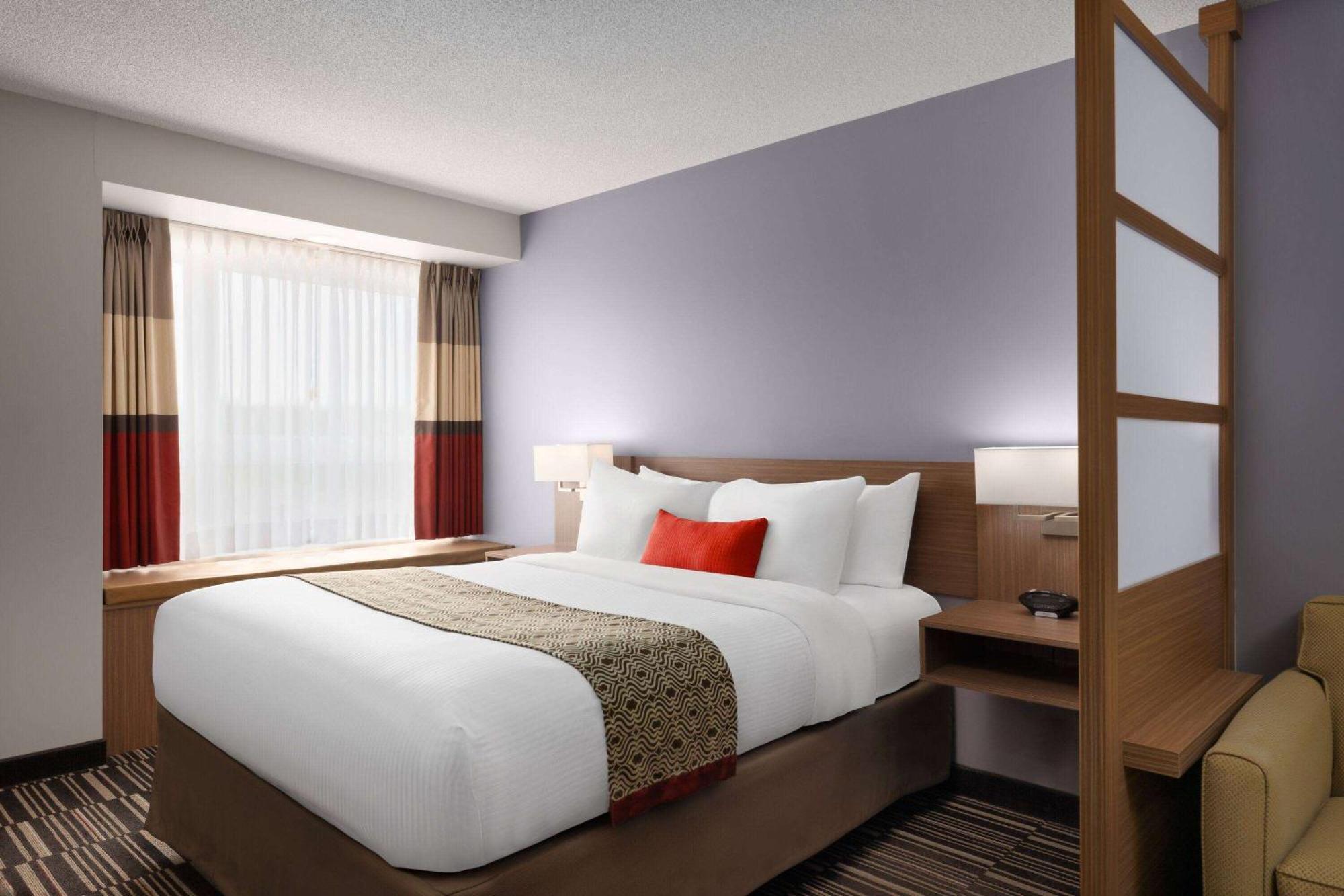 Microtel Inn & Suites By Wyndham Kirkland Lake Eksteriør bilde