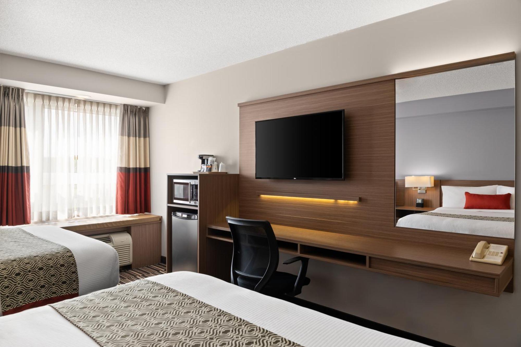 Microtel Inn & Suites By Wyndham Kirkland Lake Eksteriør bilde
