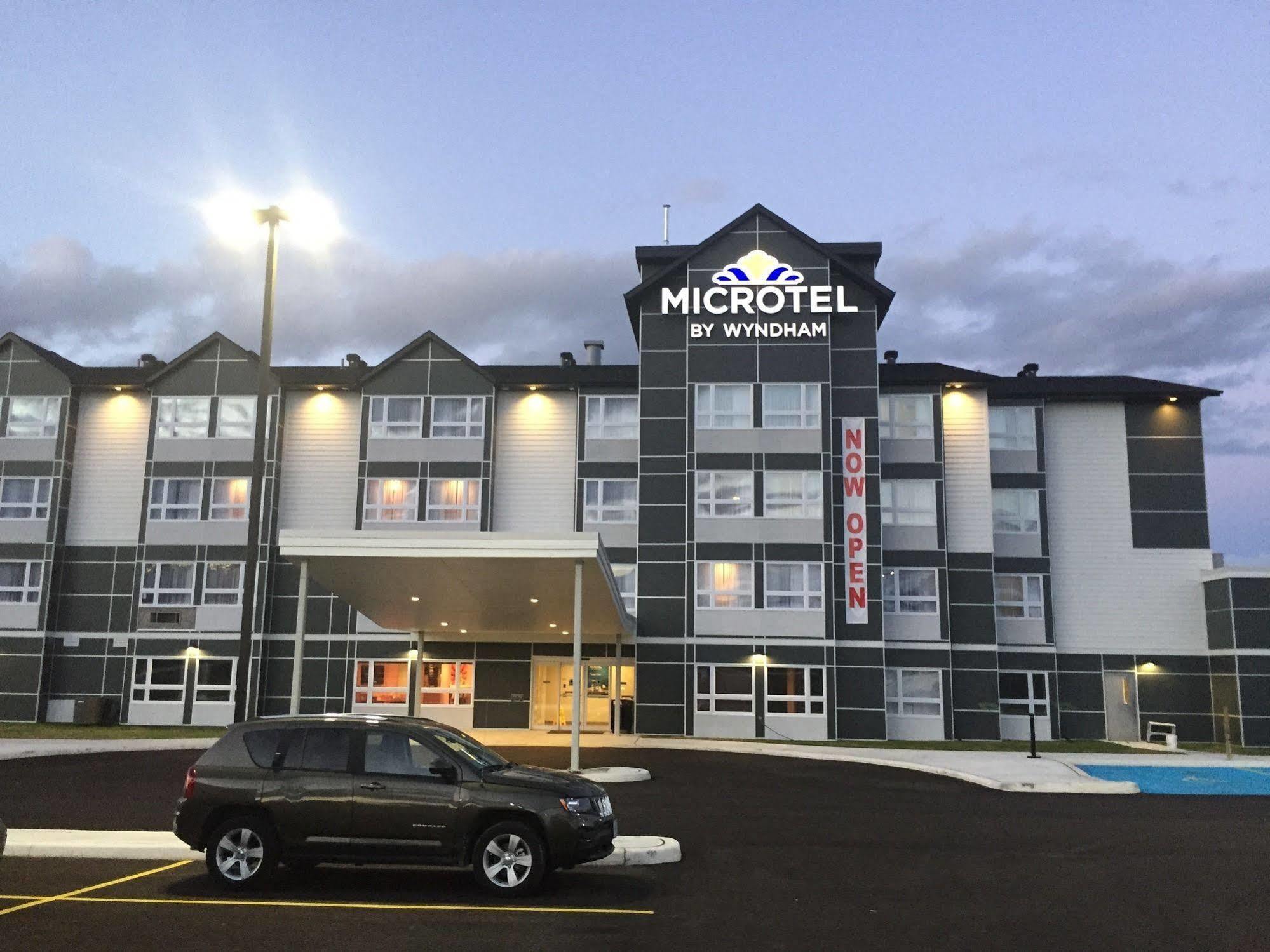 Microtel Inn & Suites By Wyndham Kirkland Lake Eksteriør bilde